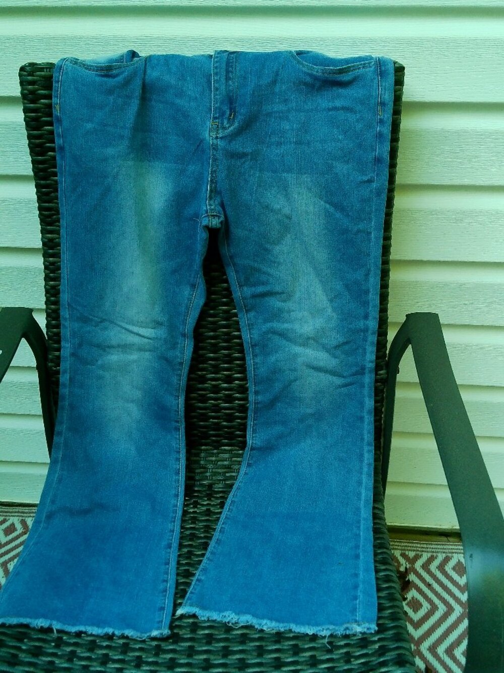 JEANS SIZE XL GOOD CONDITION FLARE LEG